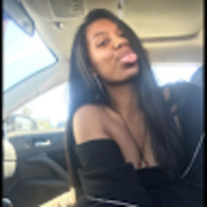 Meet your Posher, Kyana